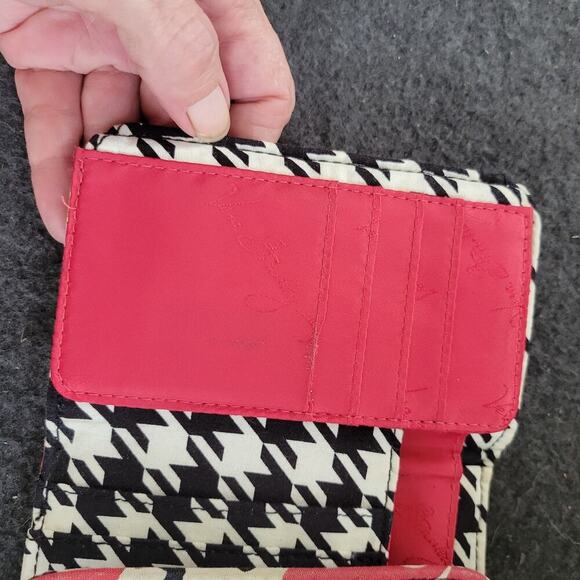 Vera Bradley Bittersweet Euro Wallet Quilted Floral Black Red Gold Retro Colorfu - Picture 7 of 10